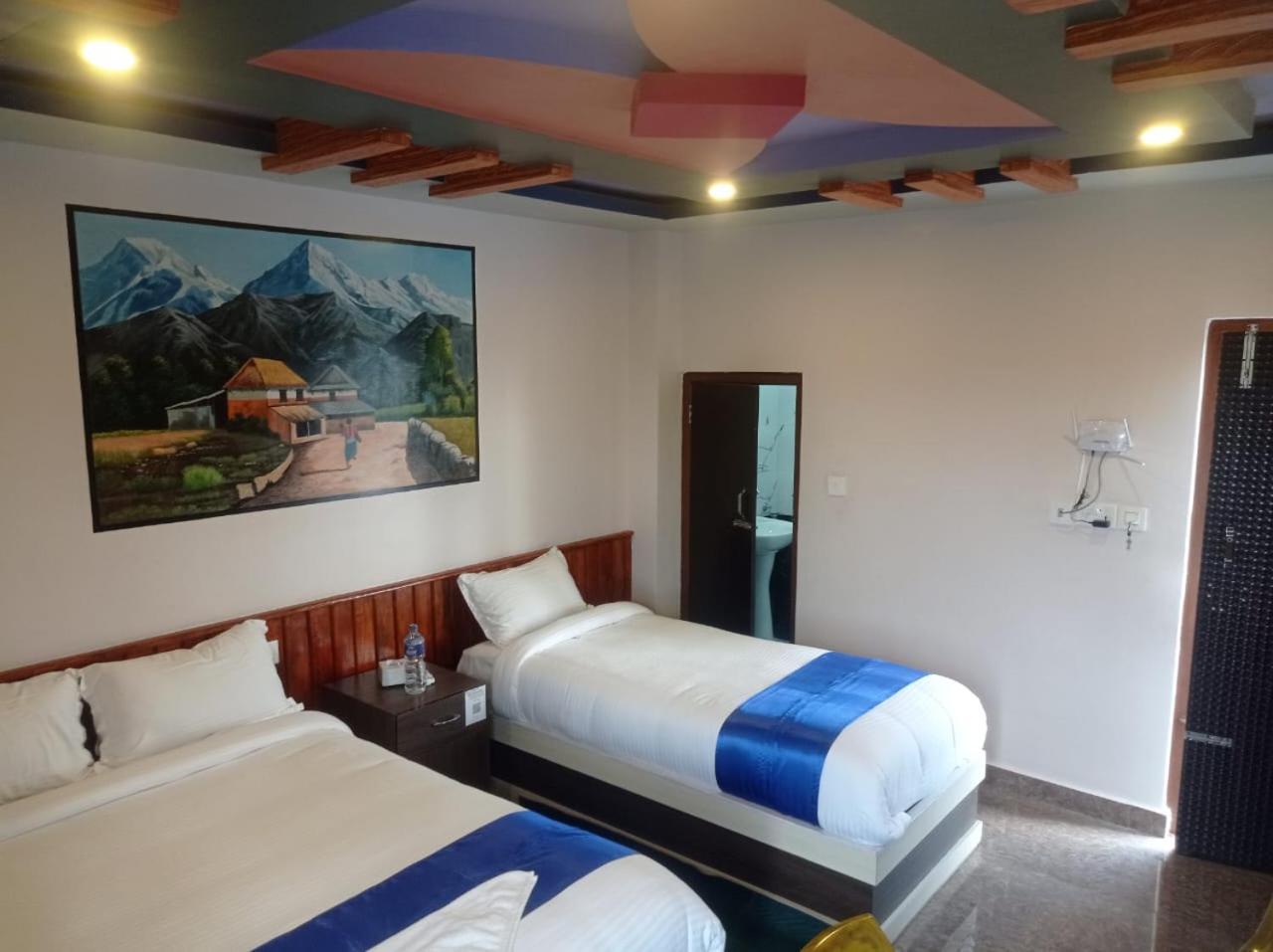 Hotel Namo Buddha Sauraha Ngoại thất bức ảnh